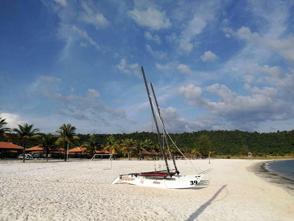Dara Sakor Golf Hotel Koh Kong Exterior photo